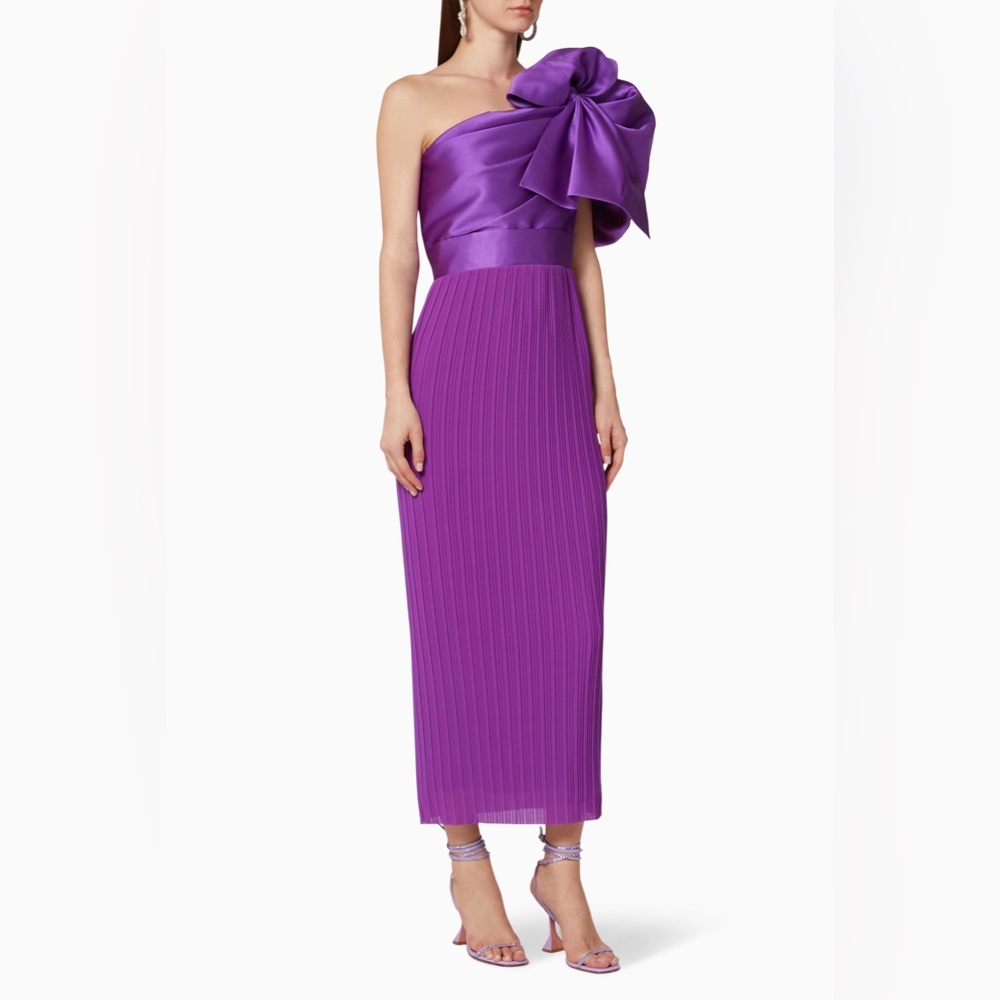 Solace London Violet One-Shoulder Midi Dress with Statement Bow